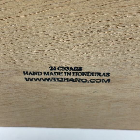 New! Unique Boutique Upcycled cigar box purse - Picture 6 of 14